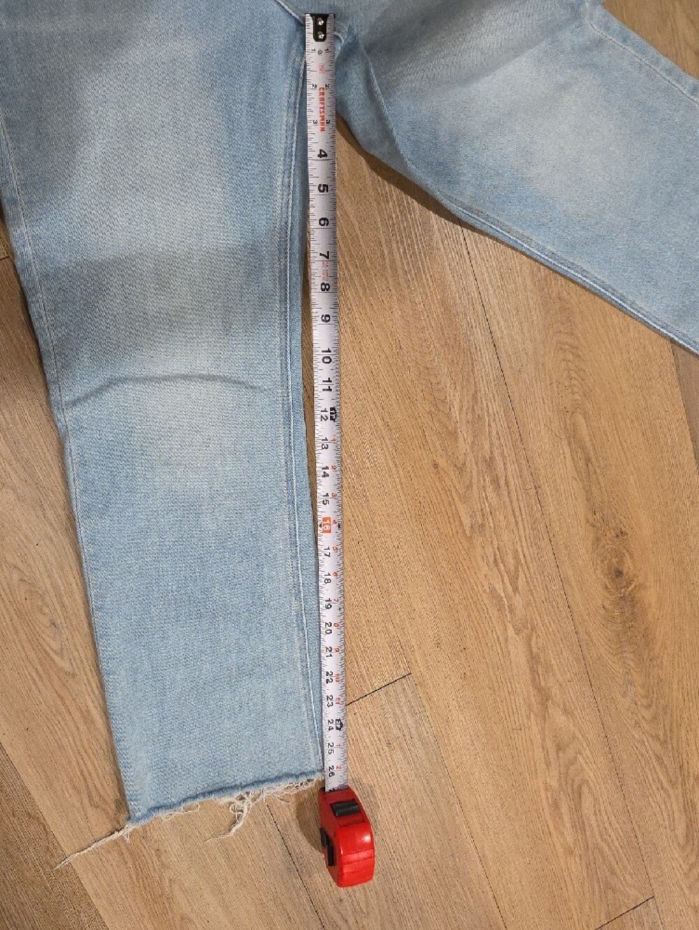 Women’s Light Blue Cropped Straight Jeans with Raw Hem - Picture 8 of 8